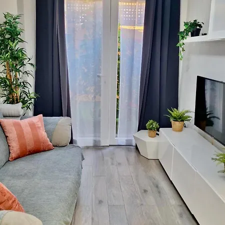 Апартаменты Beach&garden